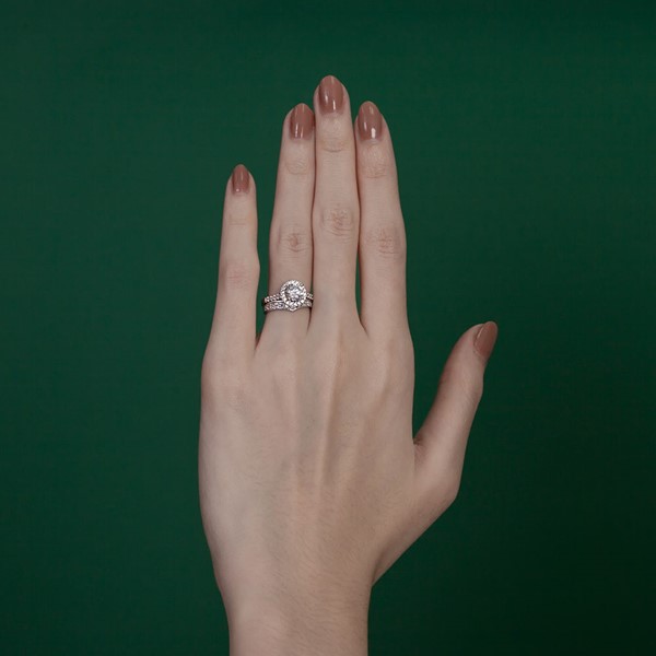 女王之吻 純銀 求婚訂婚套戒/5.7mm鋯石