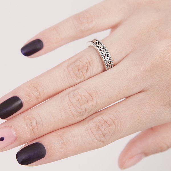 紋路染黑 純銀 女款戒指飾品